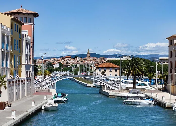 Formidable Studio Au Coeur Historique De Fréjus